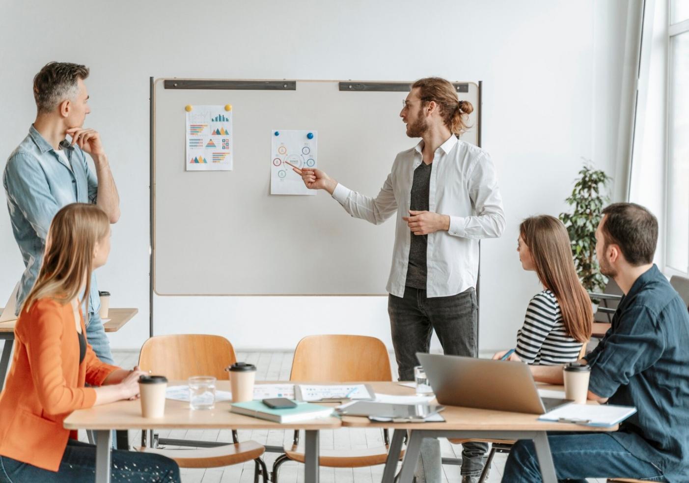 Configurazione sistema e analisi requisiti tecnici